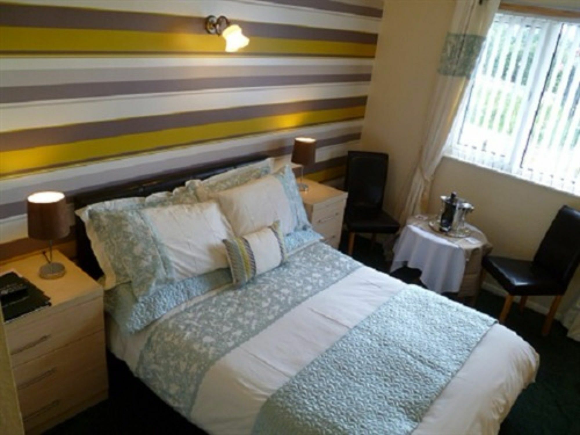 Greenlaw Guest House เกรทนากรีน ภายนอก รูปภาพ